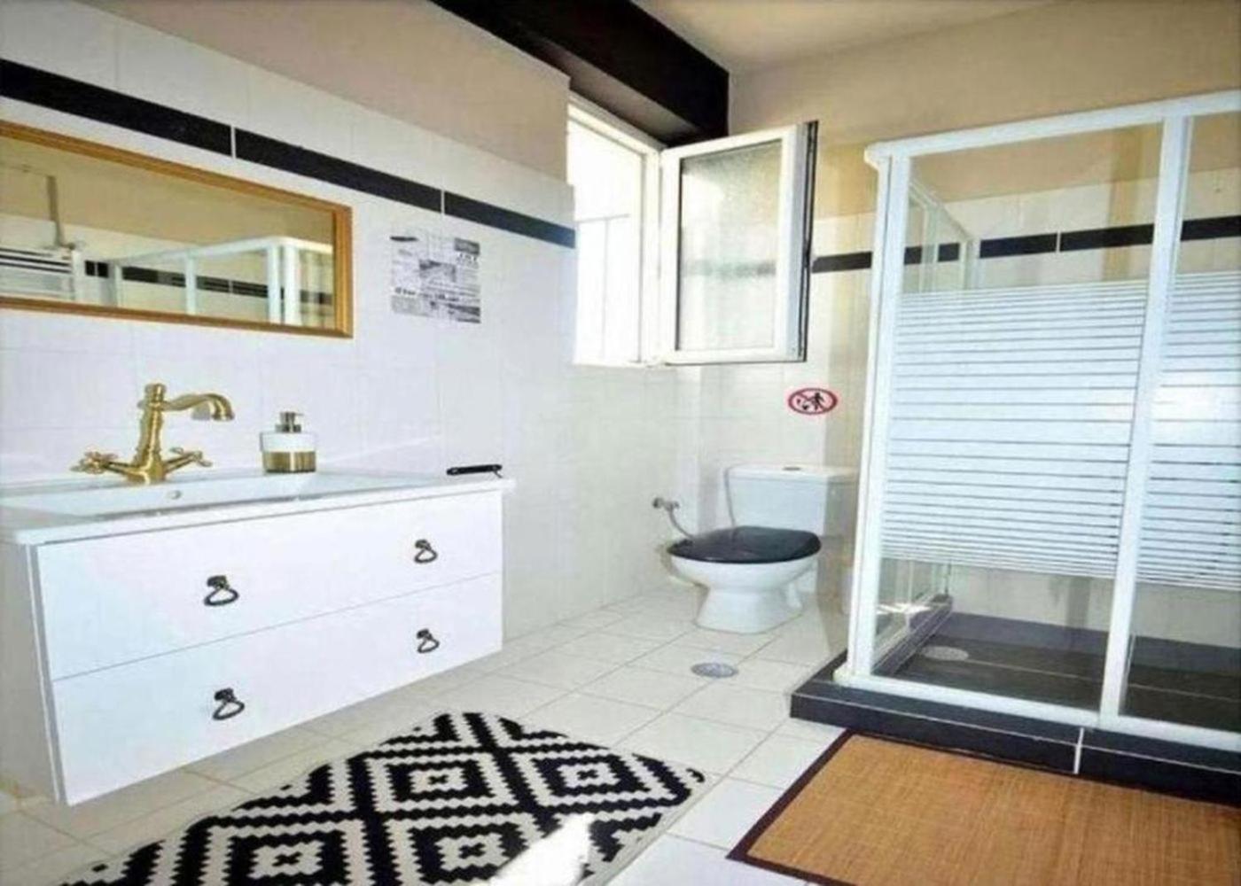 Markópoulon Athens 24-Hours Hostel #Athensairport #Latecheck-In #Privatetransportservice #Groups #Downtown חדר תמונה